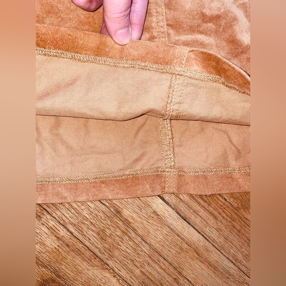 Forever 21 Women’s Size Medium Tan Suede Zippered Mini Skirt •Lace-Up Front NWOT - Picture 11 of 15